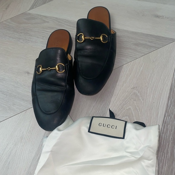 Woman’s Gucci princtown - Picture 2 of 5